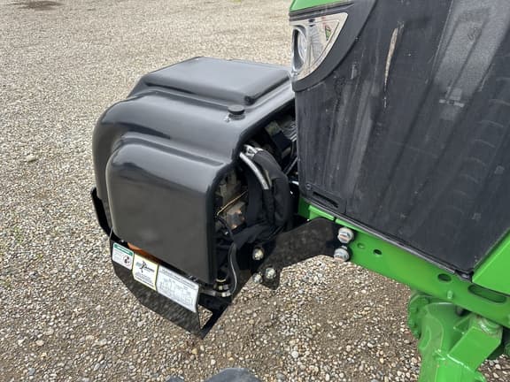 Image of John Deere 6110M equipment image 4