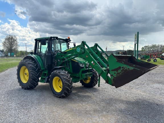 Image of John Deere 6110M equipment image 1