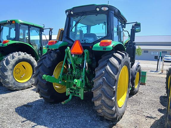 Image of John Deere 6110M equipment image 3
