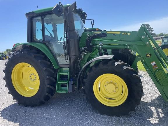 Image of John Deere 6110M equipment image 1