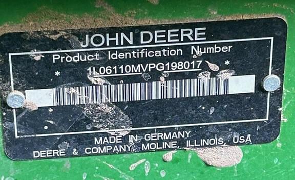 Image of John Deere 6110M equipment image 4