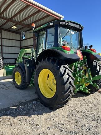 Image of John Deere 6110M equipment image 3