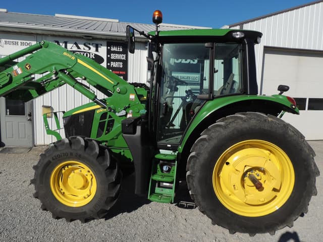 Image of John Deere 6110M equipment image 1