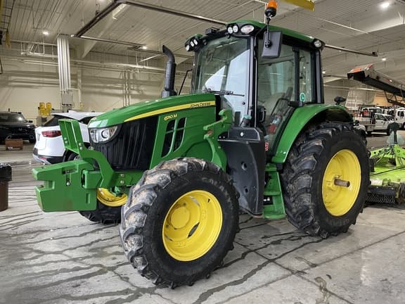 Image of John Deere 6110M equipment image 1