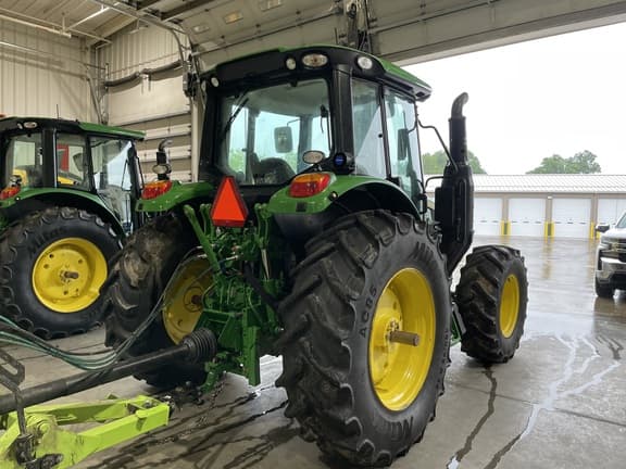 Image of John Deere 6110M equipment image 4