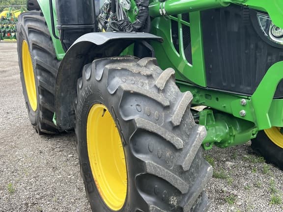 Image of John Deere 6110M equipment image 3