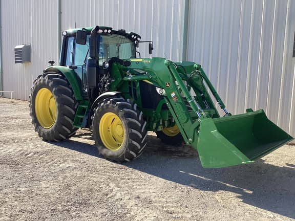 Image of John Deere 6110M equipment image 4