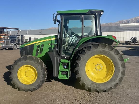 Image of John Deere 6110M equipment image 1