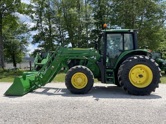 Image of John Deere 6110M equipment image 2