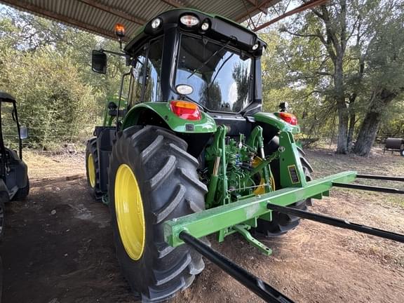 Image of John Deere 6110M equipment image 4
