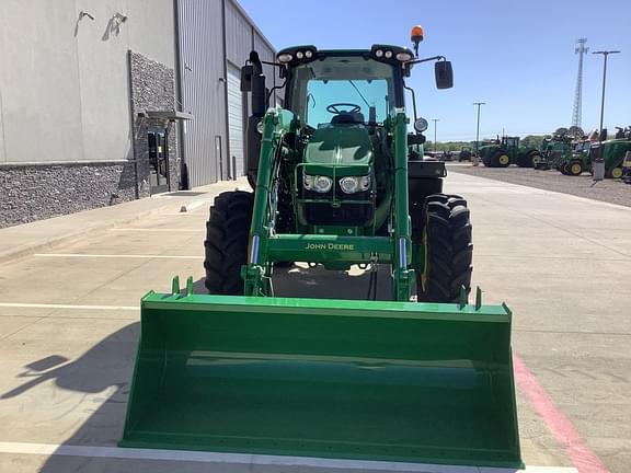 Image of John Deere 6110M equipment image 4