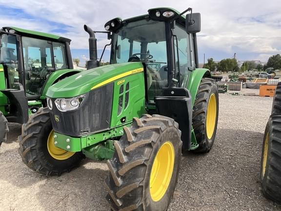 Image of John Deere 6110M equipment image 4