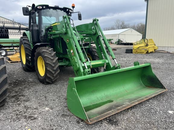 Image of John Deere 6110M equipment image 4
