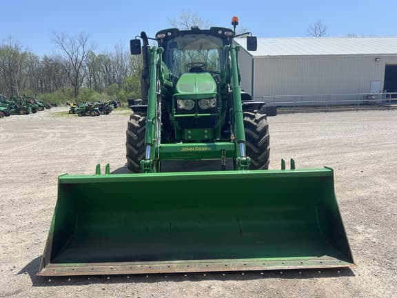 Image of John Deere 6110M equipment image 1