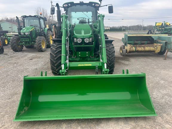 Image of John Deere 6110M equipment image 2