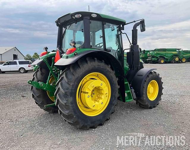 Image of John Deere 6110M equipment image 4