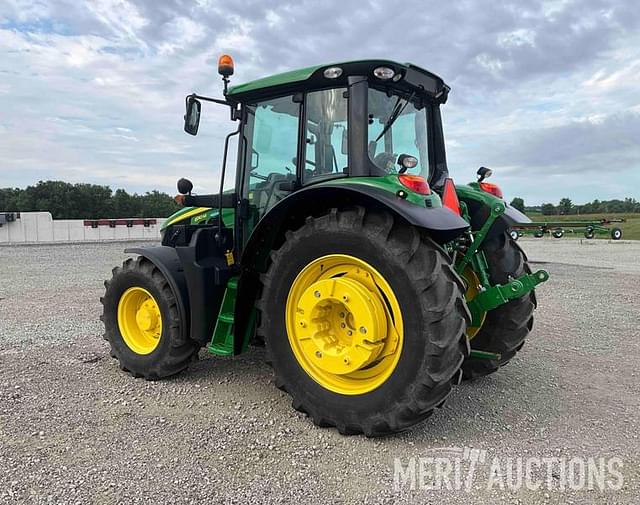 Image of John Deere 6110M equipment image 2