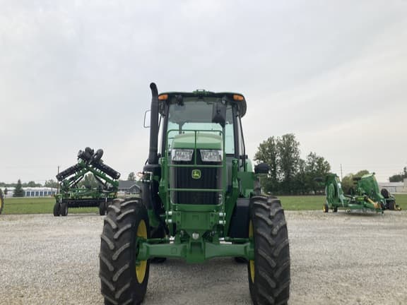 Image of John Deere 6120E equipment image 1