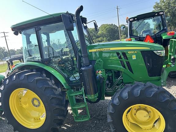 Image of John Deere 6120E equipment image 2