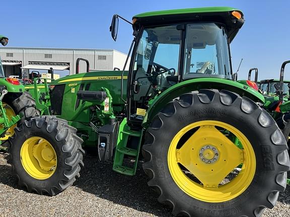 Image of John Deere 6120E Primary image