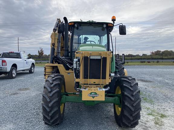 Image of John Deere 6120E equipment image 4