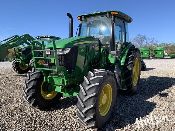 Image of John Deere 6120E equipment image 4