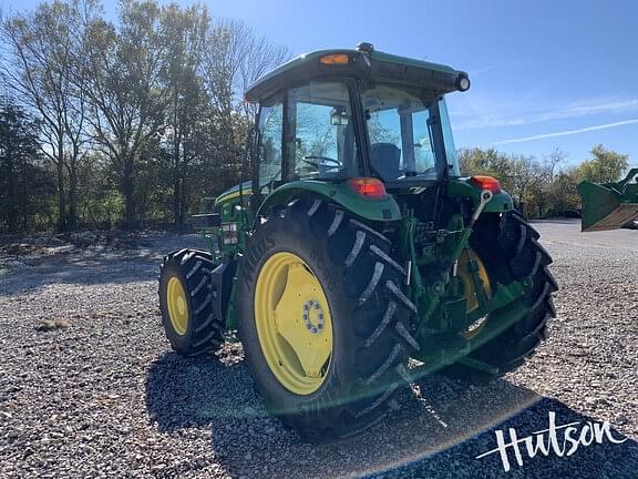 Image of John Deere 6120E equipment image 3