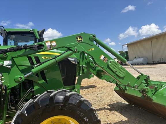 Image of John Deere 6120E equipment image 2