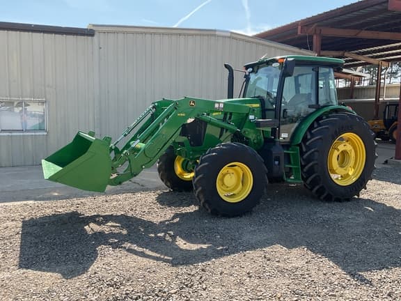 Image of John Deere 6120E equipment image 1