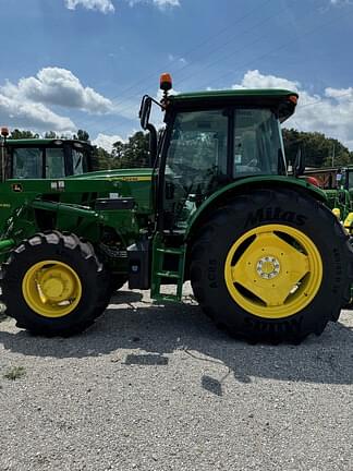 Image of John Deere 6120E equipment image 1