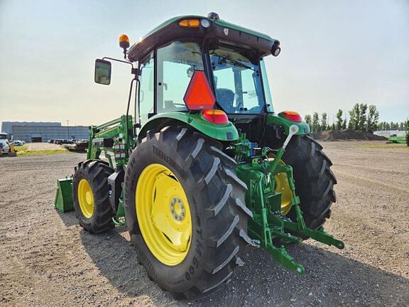 Image of John Deere 6120E equipment image 2