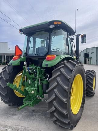 Image of John Deere 6120E equipment image 2