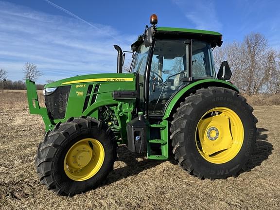 Image of John Deere 6120E Image 0