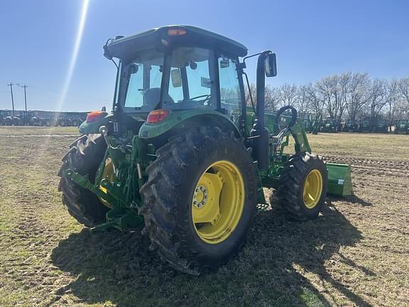 Image of John Deere 6120E equipment image 2