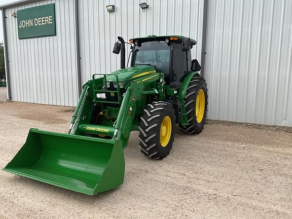 Image of John Deere 6120E equipment image 2