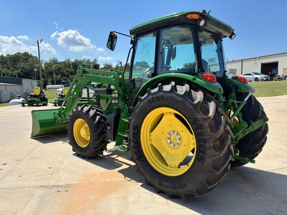 Image of John Deere 6120E equipment image 2