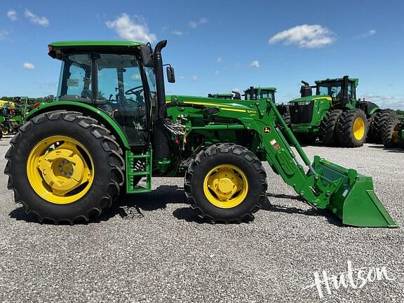 Image of John Deere 6120E equipment image 3
