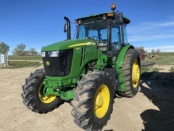 Image of John Deere 6120E equipment image 1