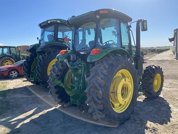 Image of John Deere 6120E equipment image 2