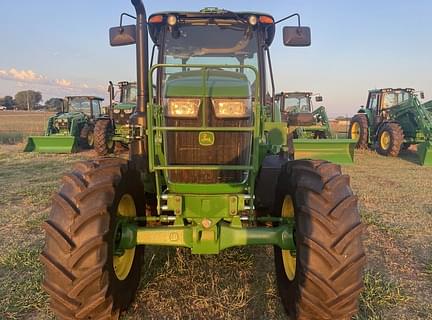 Image of John Deere 6120E equipment image 2