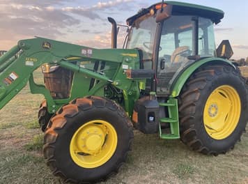 Main image John Deere 6120E