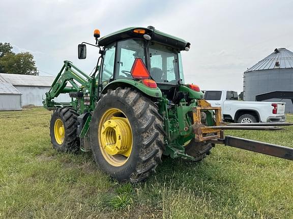 Image of John Deere 6120E equipment image 2