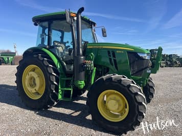 Main image John Deere 6120E