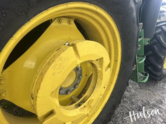 Image of John Deere 6120E equipment image 3