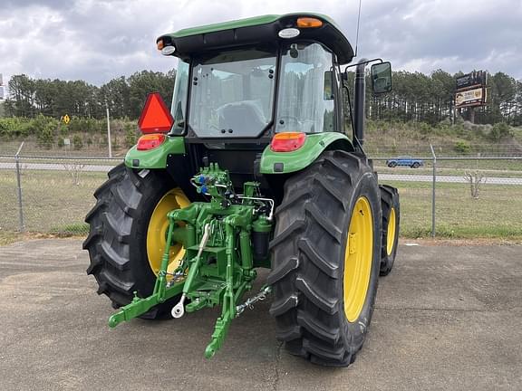 Image of John Deere 6120E equipment image 1