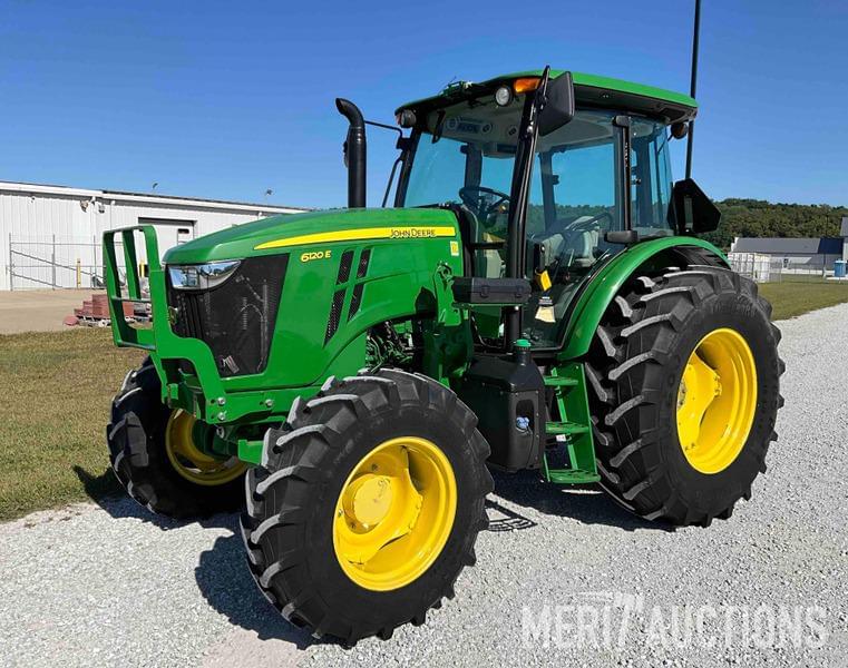 Image of John Deere 6120E Primary image