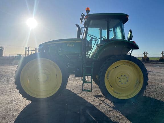 Image of John Deere 6120EH equipment image 1