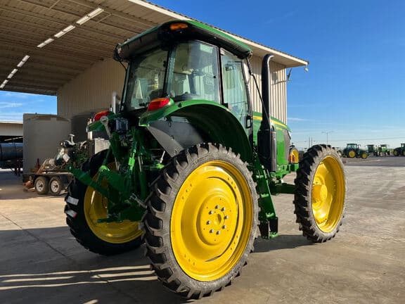 Image of John Deere 6120EH equipment image 4