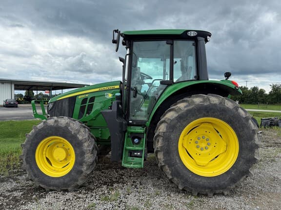 Image of John Deere 6120M equipment image 1