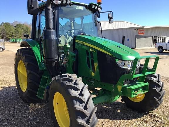 Image of John Deere 6120M equipment image 1